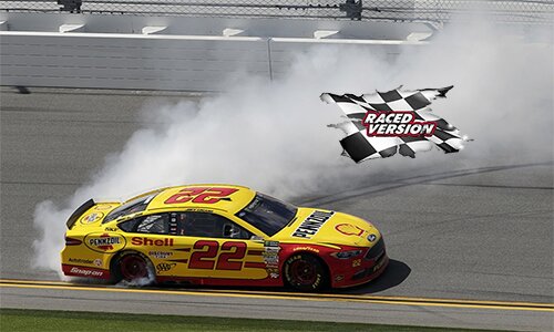 2016 JOEY LOGANO #22 MICHIGAN WINNER RACED VERSION W/ COLLECTOR CARD 1/24 ACTION DIECAST