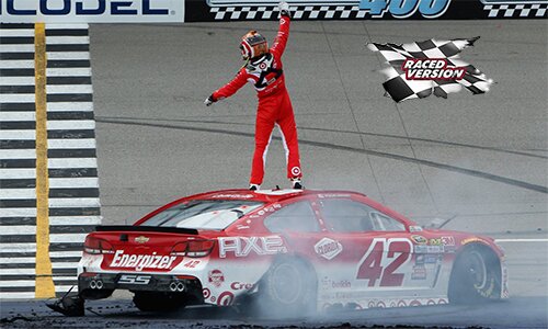 2017 KYLE LARSON #42 FONTANA WINNER RACED VERSION W/ COLLECTOR CARD 1/24